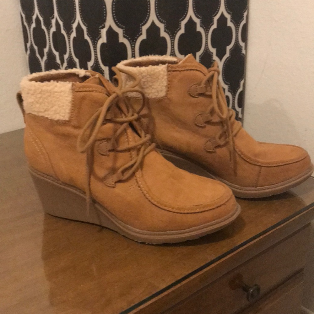 Tan boots